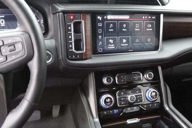 2024 GMC Yukon Vehicle Photo in Greenville, TX 75402