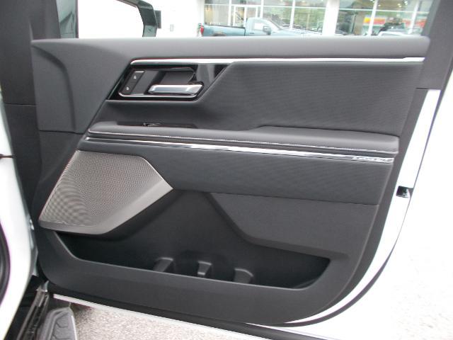 2025 GMC Sierra EV Vehicle Photo in LOWELL, MA 01852-4336