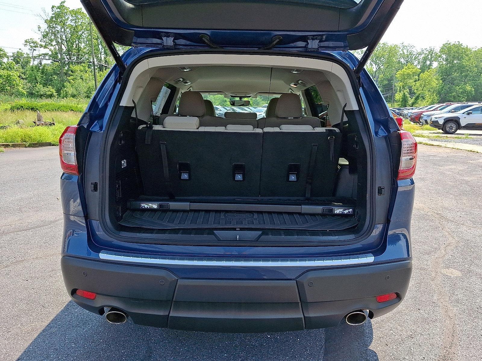 2022 Subaru Ascent Vehicle Photo in Harrisburg, PA 17111