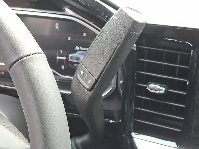 2025 GMC Sierra 1500 Vehicle Photo in TREVOSE, PA 19053-4984