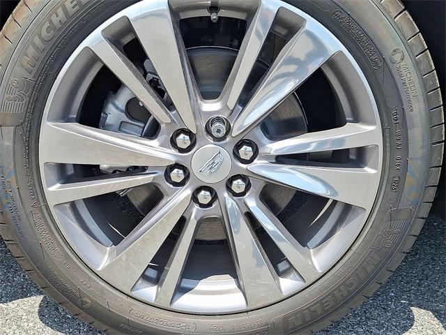 2025 Cadillac XT5 Vehicle Photo in ALLENTOWN, PA 18103-7399