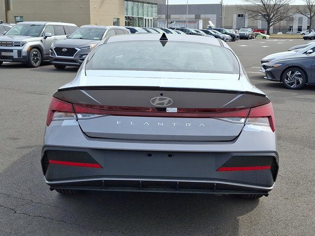 2025 Hyundai ELANTRA Vehicle Photo in Philadelphia, PA 19116