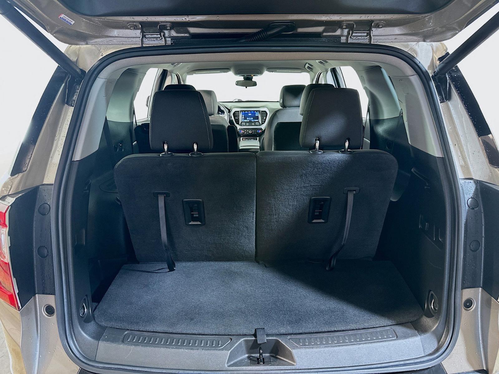 2023 GMC Acadia Vehicle Photo in Langhorne, PA 19047