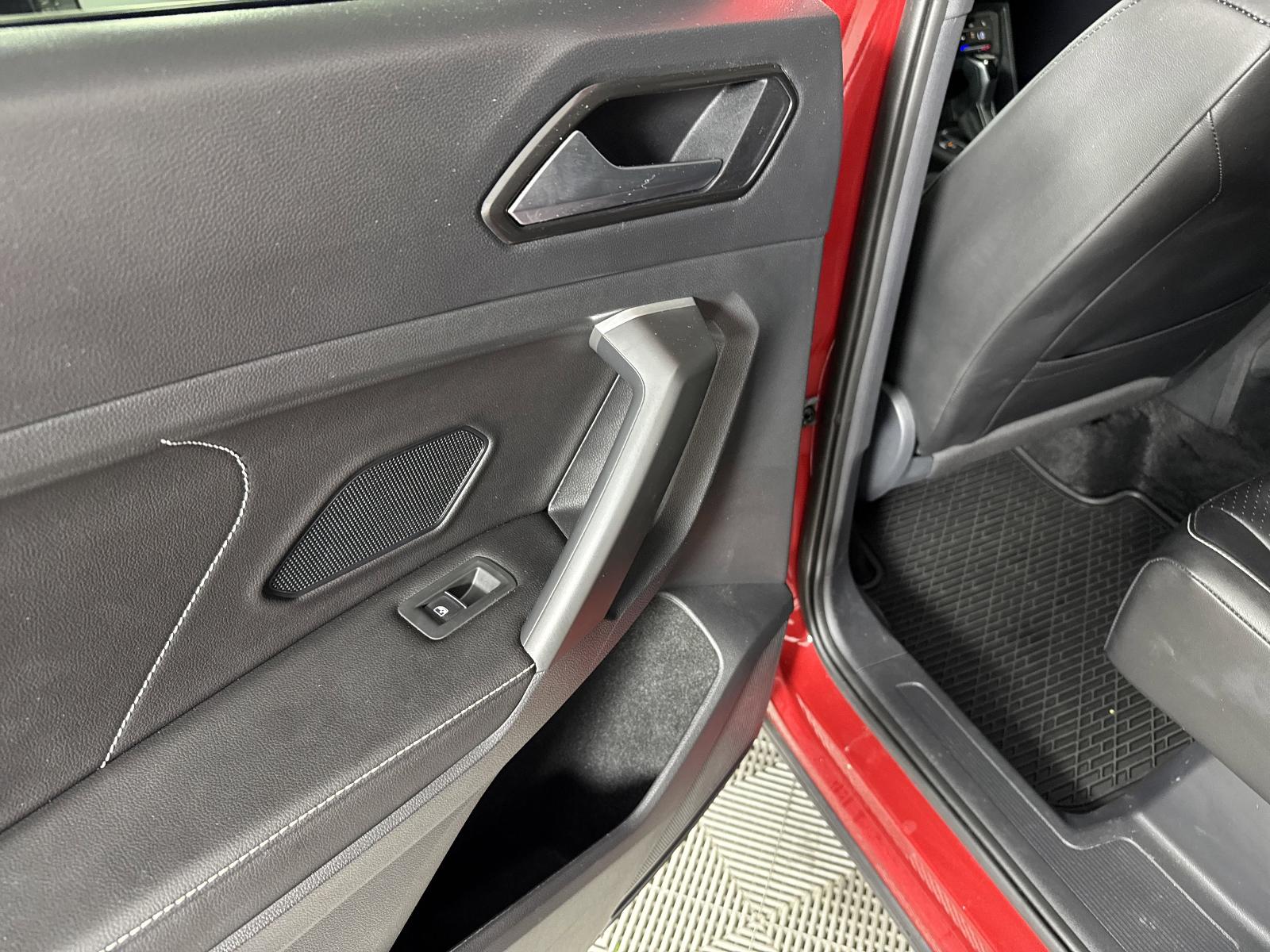 2024 Volkswagen Tiguan Vehicle Photo in Georgetown, TX 78626