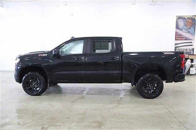 2025 Chevrolet Silverado 1500 Vehicle Photo in MEDINA, OH 44256-9001