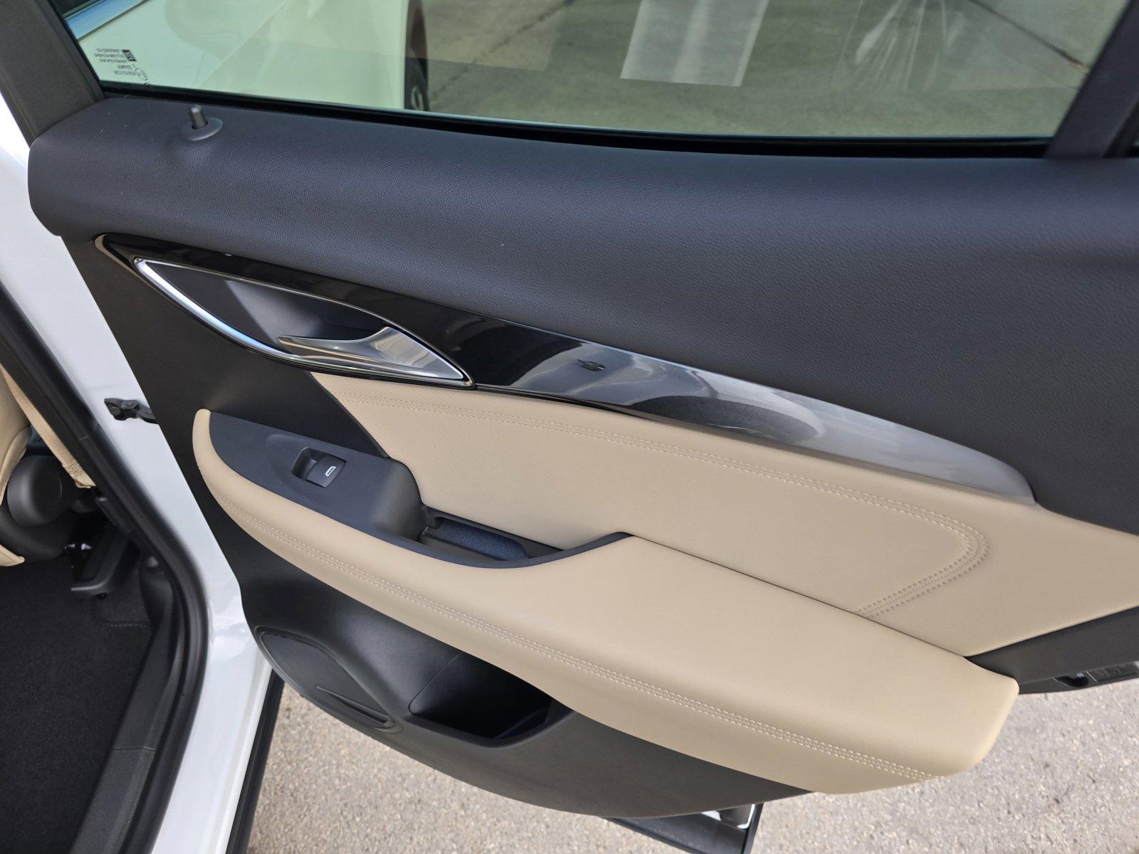 2025 Buick Envision Vehicle Photo in Rolla, MO 65401