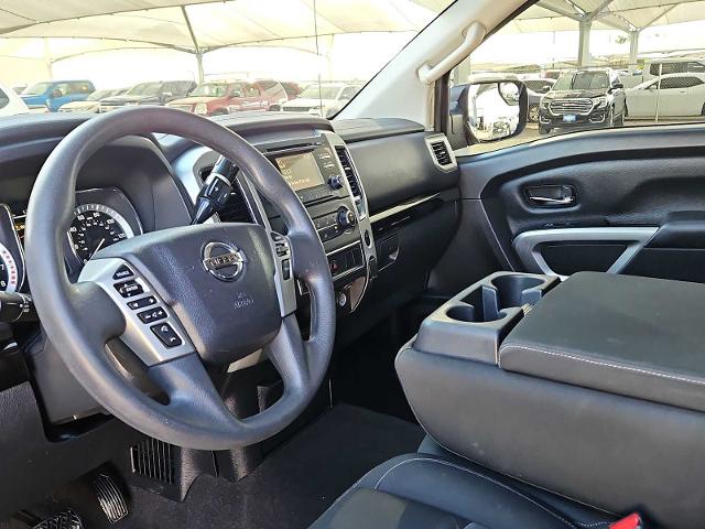 2017 Nissan Titan Vehicle Photo in SAN ANGELO, TX 76903-5798