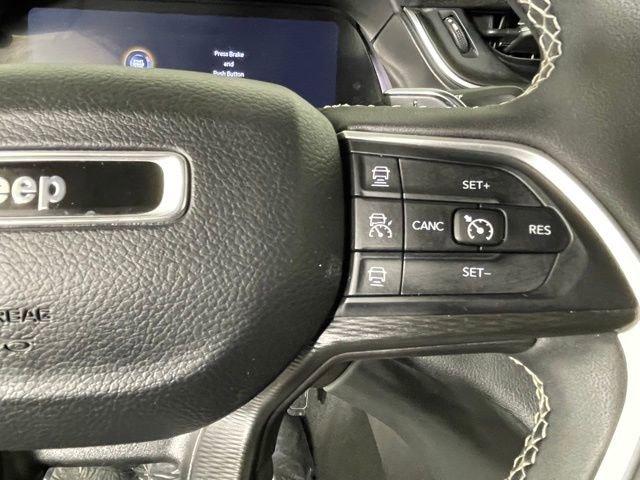 2023 Jeep Grand Cherokee L Vehicle Photo in PHOENIX, AZ 85014-3381