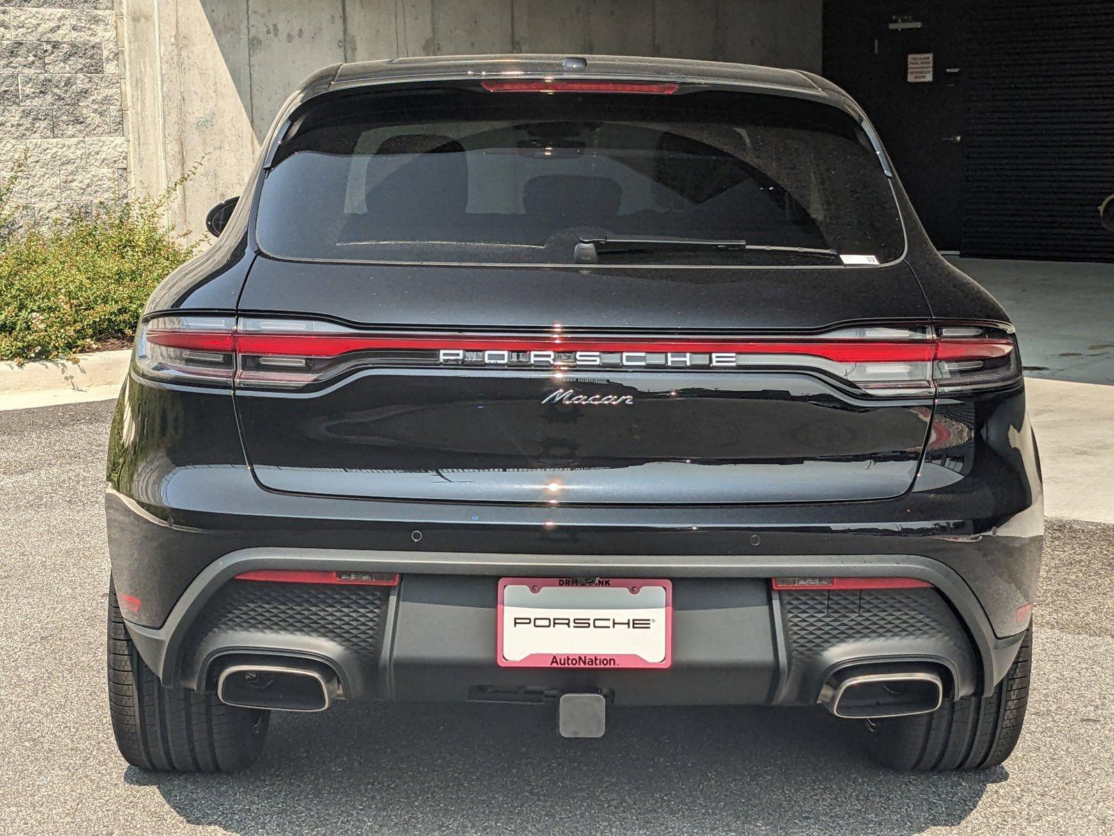 2024 Porsche Macan Vehicle Photo in Towson, MD 21204