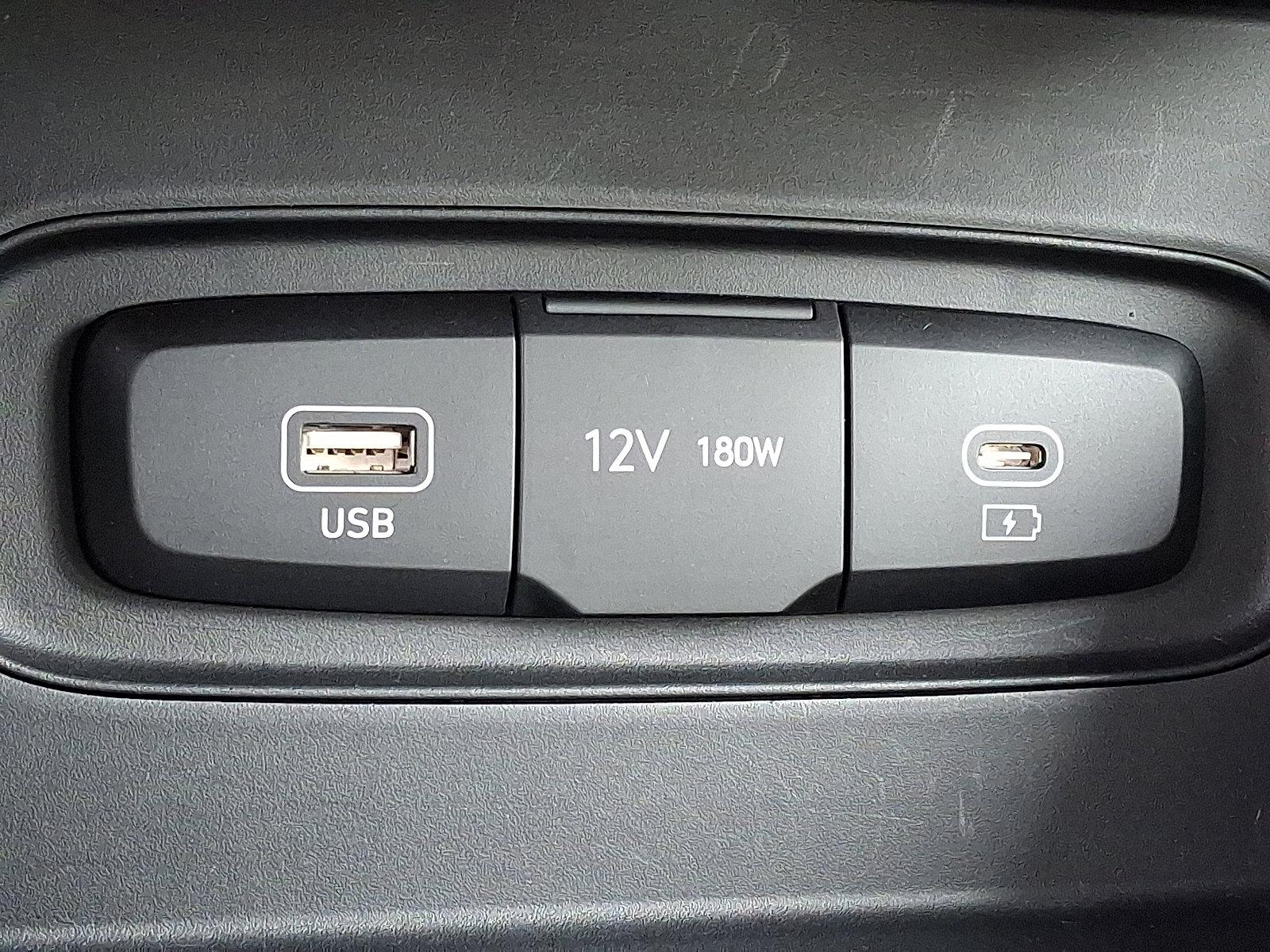2023 Hyundai VENUE Vehicle Photo in BETHLEHEM, PA 18017
