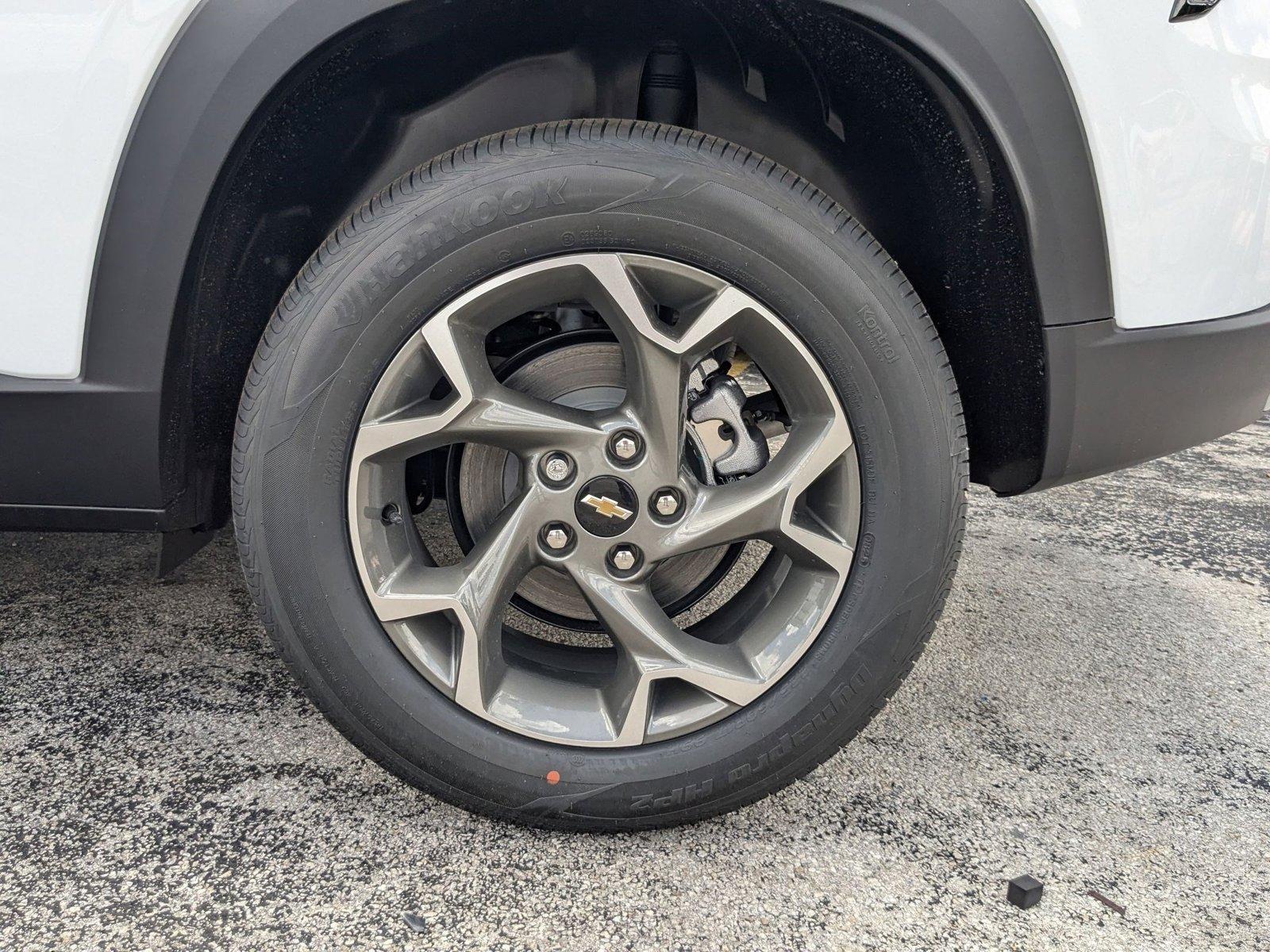 2025 Chevrolet Trax Vehicle Photo in MIAMI, FL 33134-2699