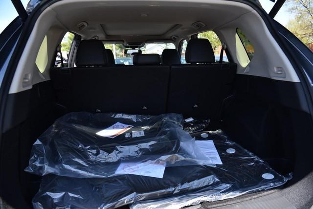 2025 Nissan Rogue Vehicle Photo in Ballwin, MO 63011