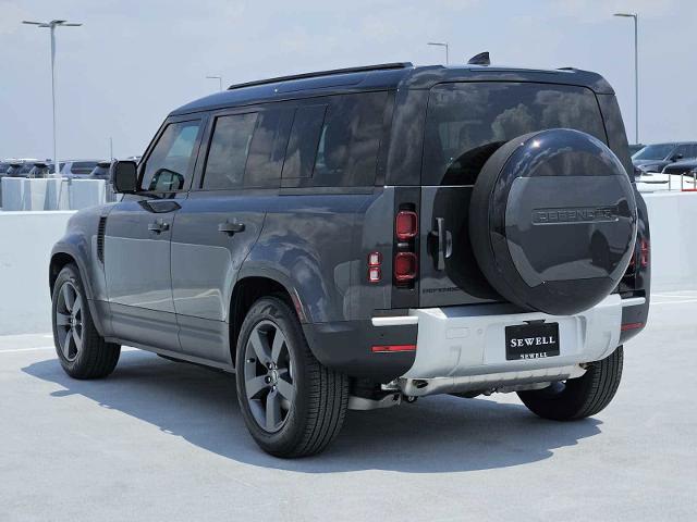 2025 Defender Vehicle Photo in AUSTIN, TX 78717