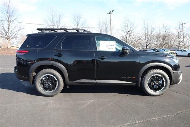 2025 Nissan Pathfinder Vehicle Photo in Hazelwood, MO 63042