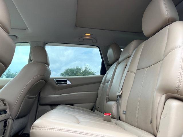 2017 Nissan Pathfinder Vehicle Photo in Savannah, GA 31419