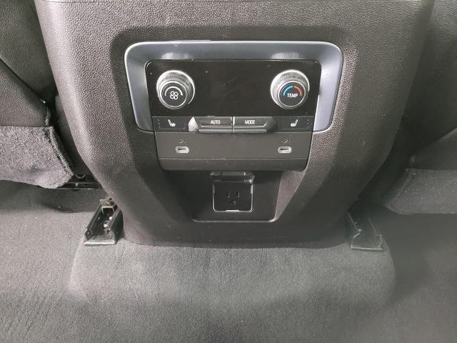 2021 Chevrolet Suburban Vehicle Photo in Neenah, WI 54956