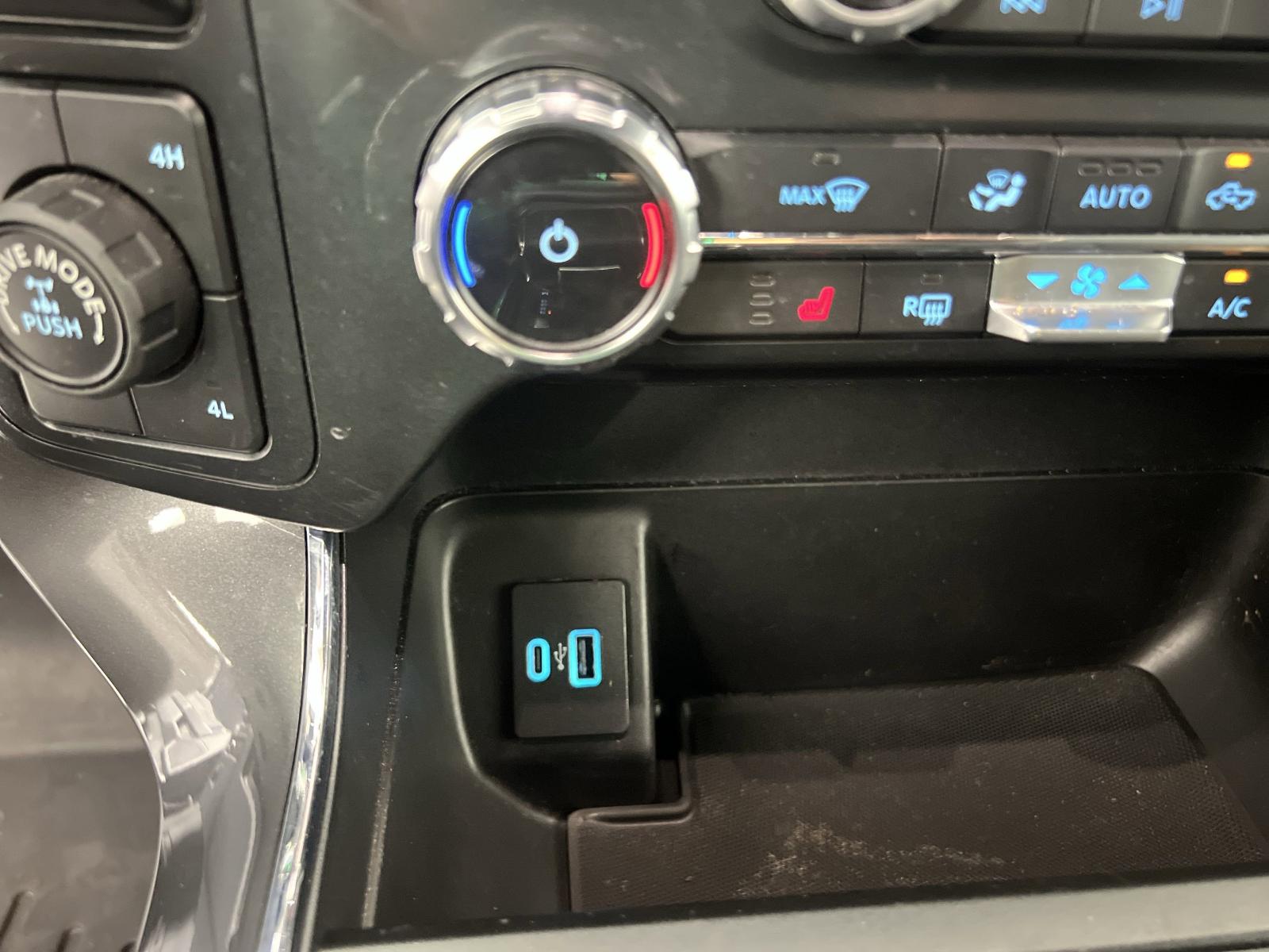 2022 Ford F-150 Vehicle Photo in GEORGETOWN, TX 78626-7508