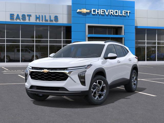 2025 Chevrolet Trax Vehicle Photo in Roslyn, NY 11576