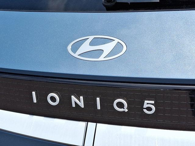 2025 Hyundai IONIQ 5 Vehicle Photo in Philadelphia, PA 19116