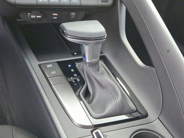 2025 Hyundai ELANTRA Vehicle Photo in Philadelphia, PA 19116