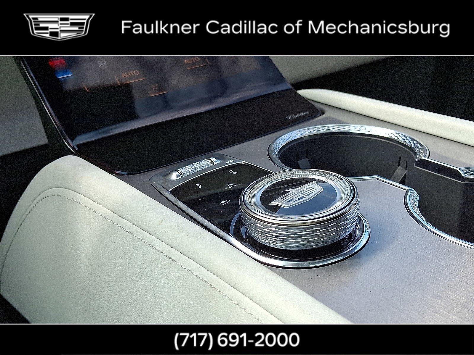 2026 Cadillac VISTIQ Vehicle Photo in MECHANICSBURG, PA 17050-1707