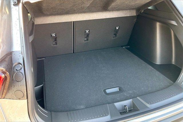 2025 Chevrolet Trax Vehicle Photo in INDEPENDENCE, MO 64055-1314