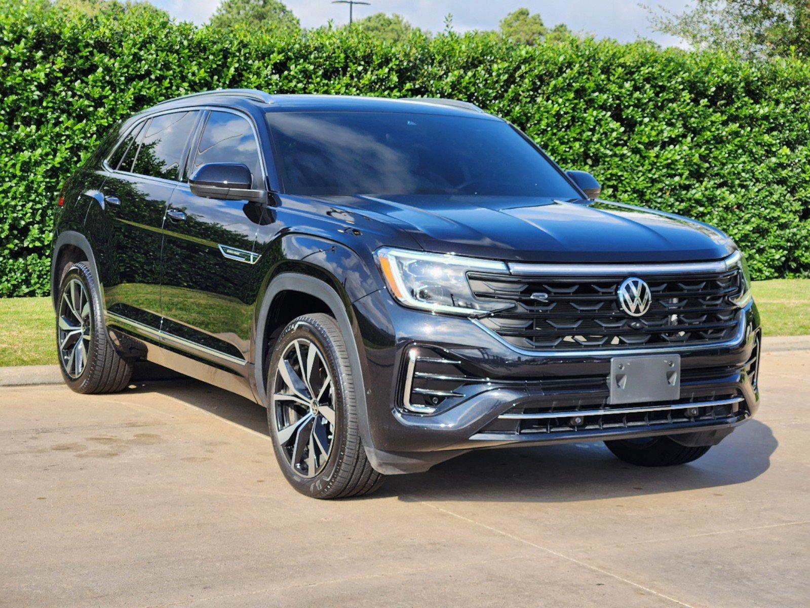 2024 Volkswagen Atlas Cross Sport Vehicle Photo in HOUSTON, TX 77079