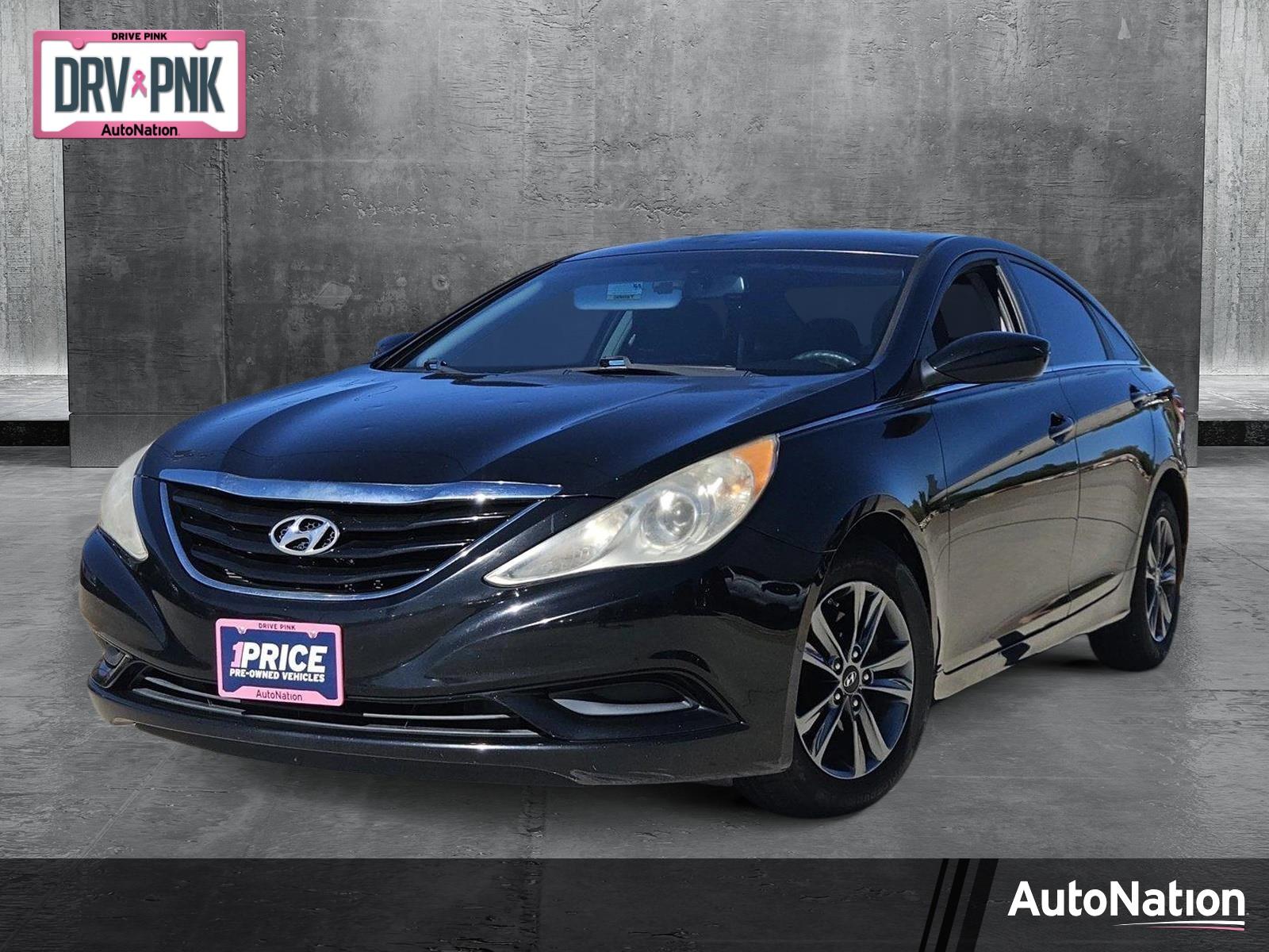 2012 Hyundai Sonata Vehicle Photo in NORTH RICHLAND HILLS, TX 76180-7199