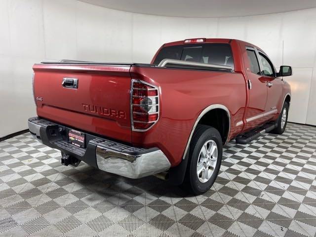 2014 Toyota Tundra 4WD Truck Vehicle Photo in MEDINA, OH 44256-9001