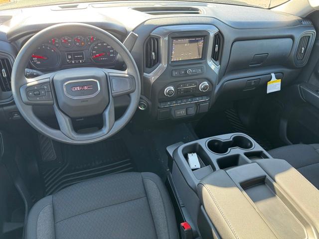 2025 GMC Sierra 1500 Vehicle Photo in LOWELL, MA 01852-4336