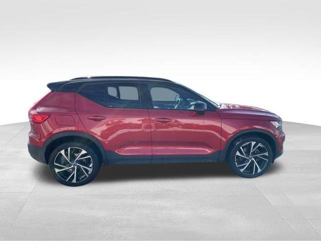 2020 Volvo XC40 Vehicle Photo in MEDINA, OH 44256-9631