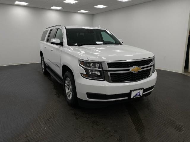 2020 Chevrolet Suburban Vehicle Photo in Oshkosh, WI 54904