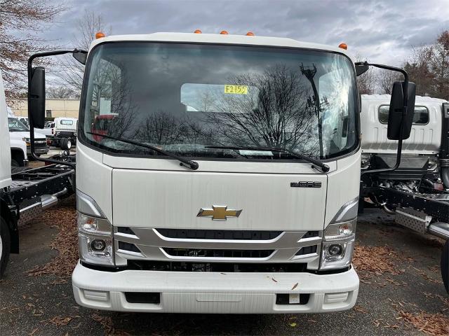 2025 Chevrolet Low Cab Forward 4500 Vehicle Photo in ALCOA, TN 37701-3235