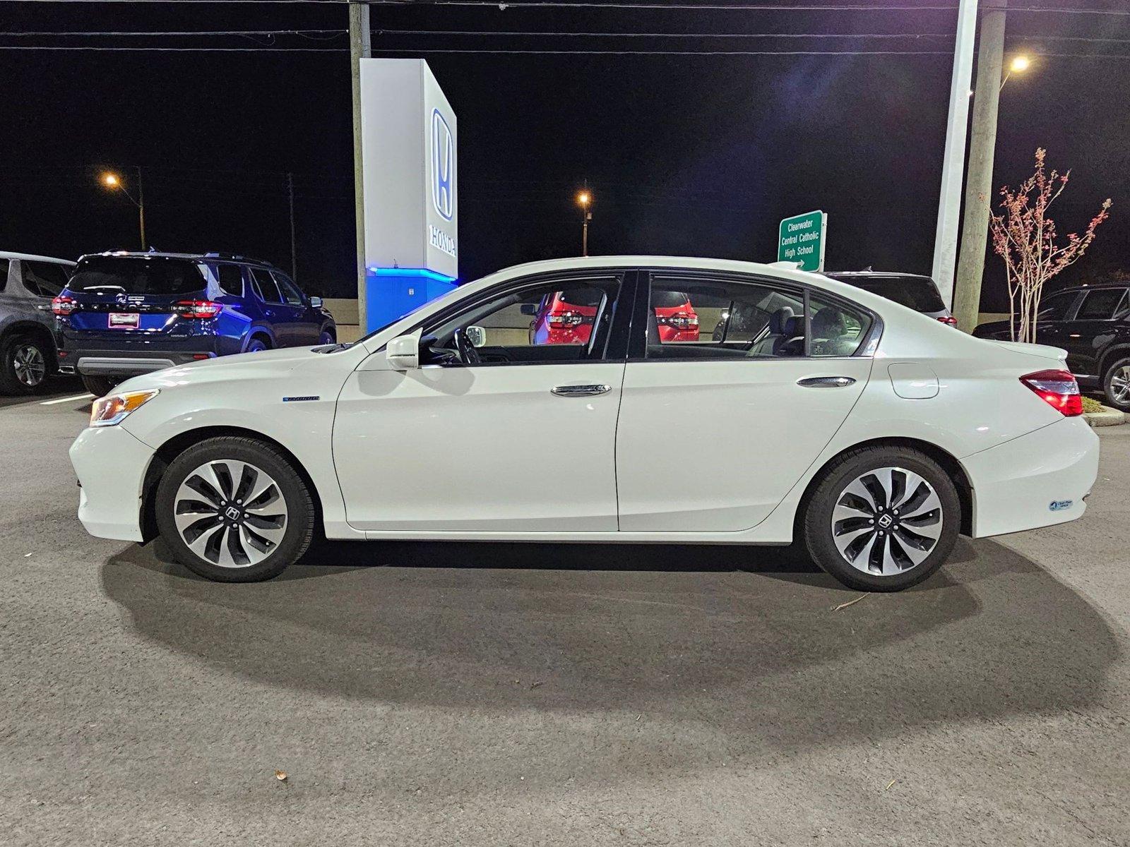 2017 Honda Accord Hybrid Vehicle Photo in Clearwater, FL 33764