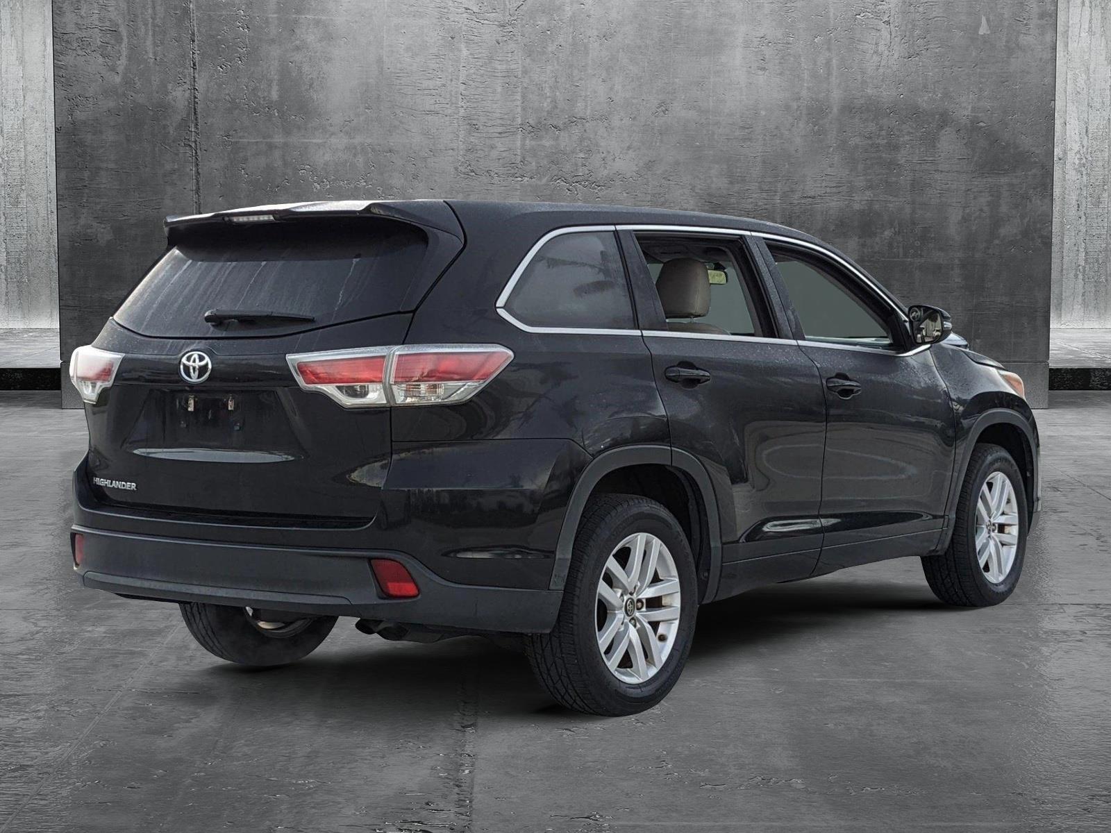 2016 Toyota Highlander Vehicle Photo in Davie, FL 33331