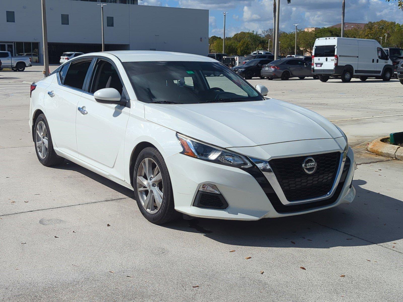 2019 Nissan Altima Vehicle Photo in Pembroke Pines, FL 33027