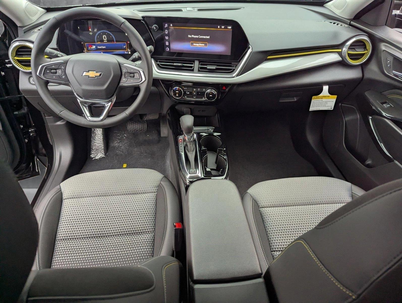 2025 Chevrolet Trax Vehicle Photo in GREENACRES, FL 33463-3207