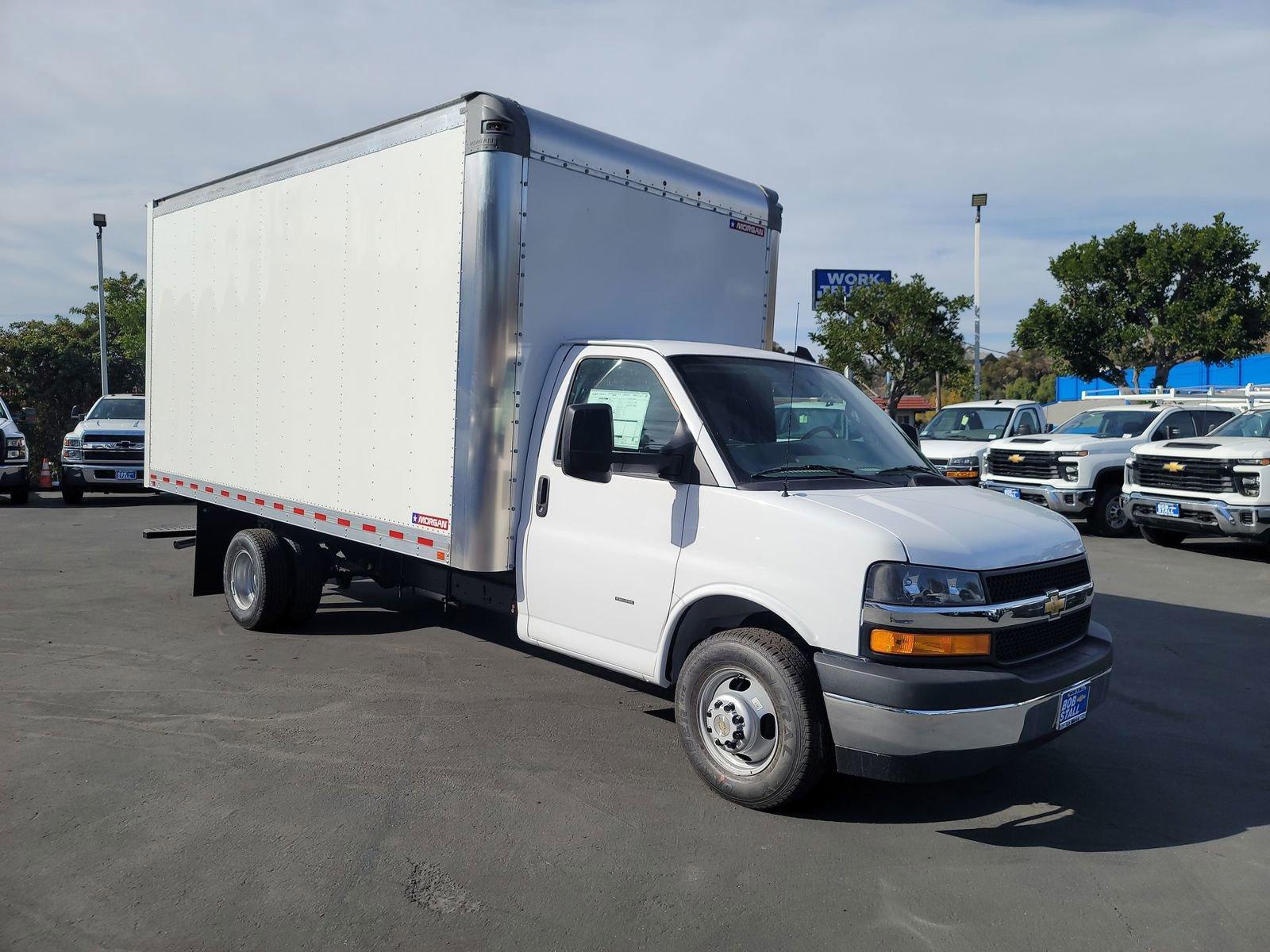 2024 Chevrolet Express Commercial Cutaway Vehicle Photo in LA MESA, CA 91942-8211