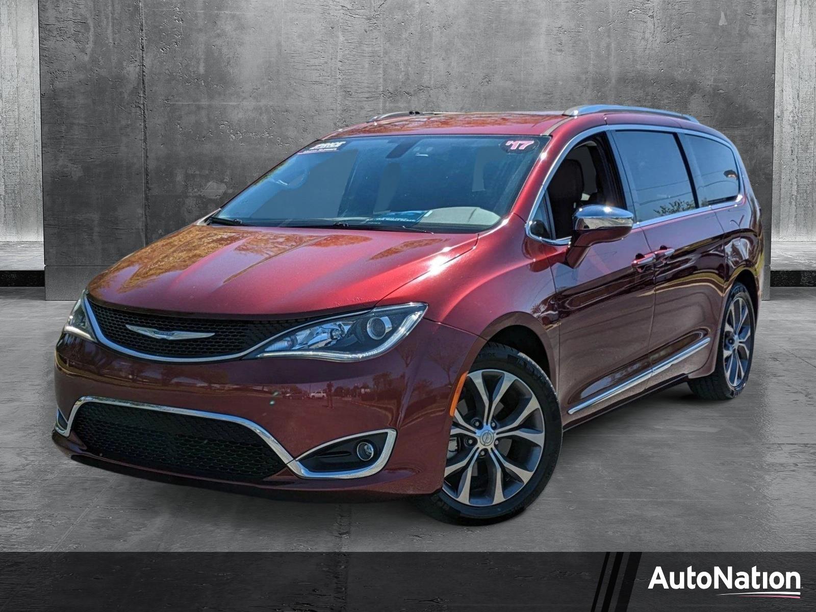 2017 Chrysler Pacifica Vehicle Photo in Sanford, FL 32771