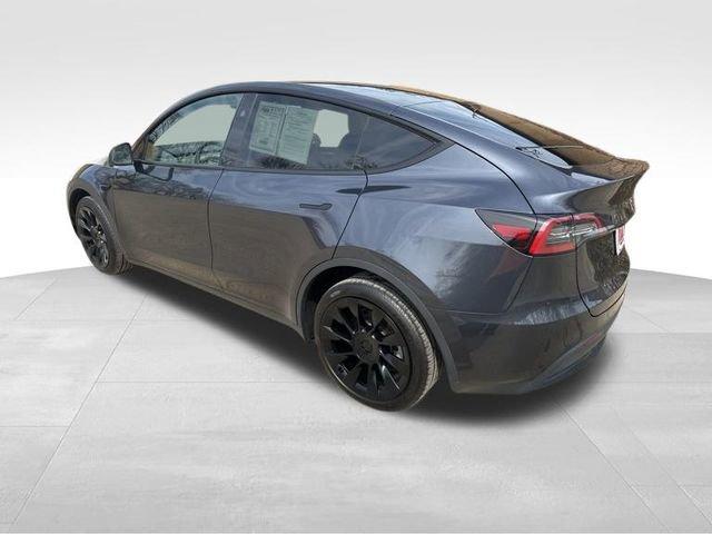 2024 Tesla Model Y Vehicle Photo in MEDINA, OH 44256-9631