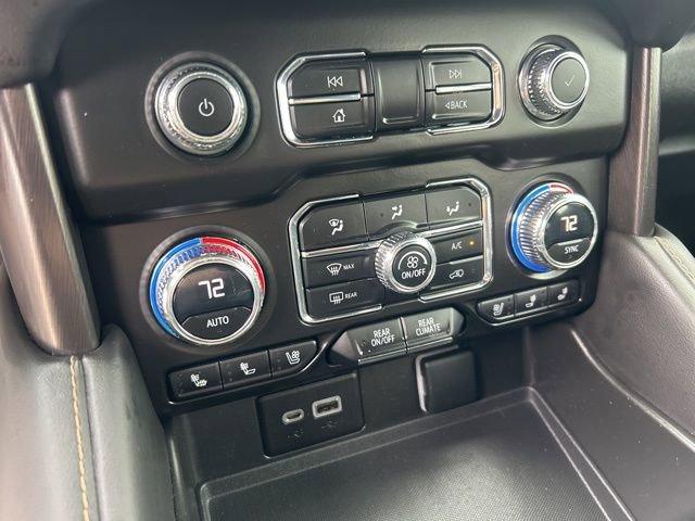 2023 GMC Yukon Vehicle Photo in MEDINA, OH 44256-9631