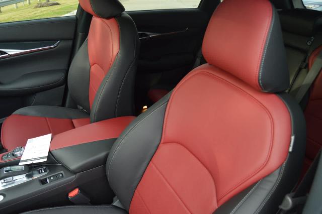 2025 INFINITI QX50 Vehicle Photo in Houston, TX 77090