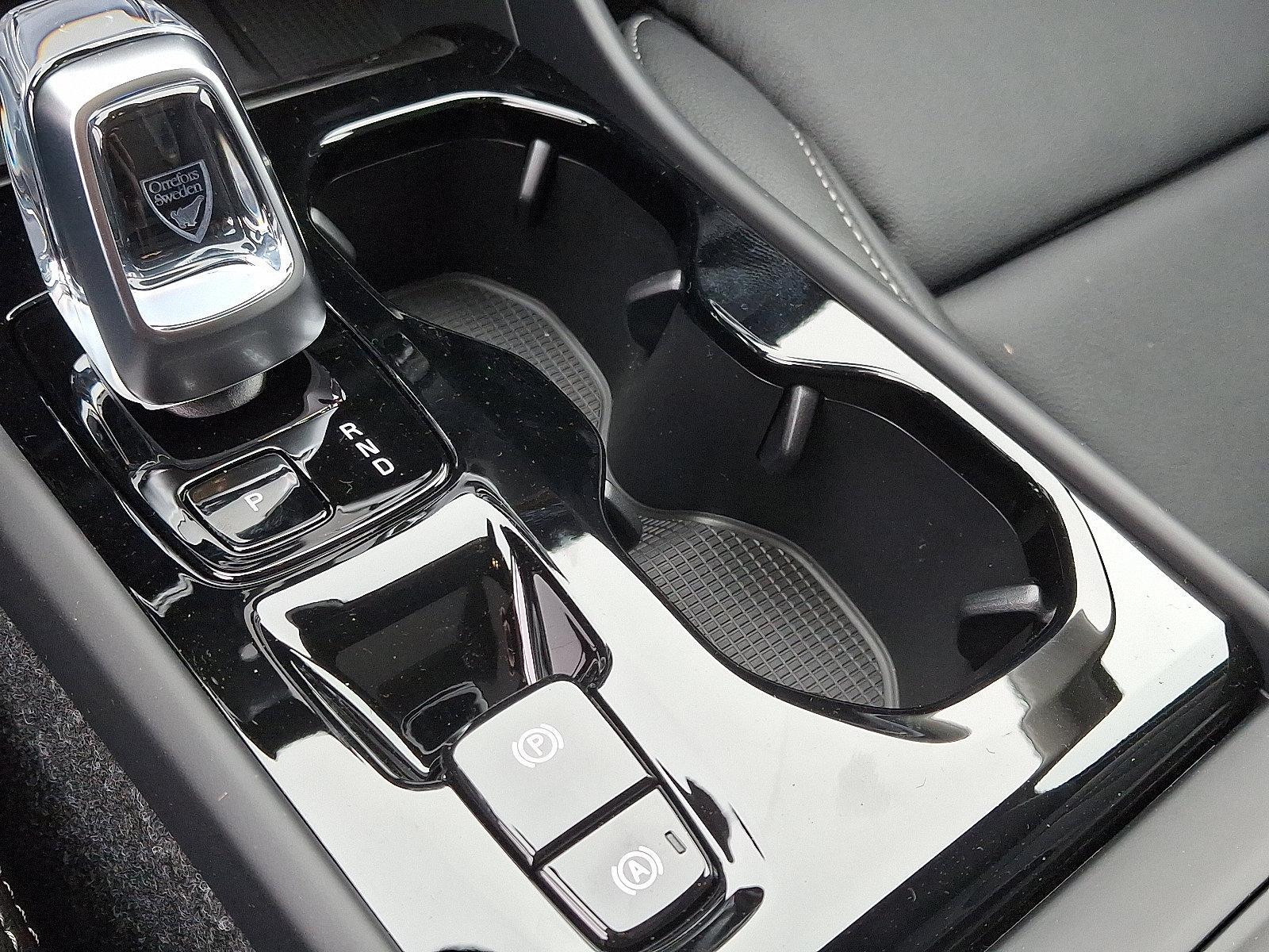 2025 Volvo XC40 Vehicle Photo in Trevose, PA 19053