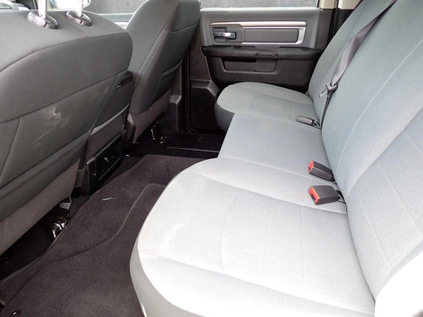 2021 Ram 1500 Classic Vehicle Photo in DENVER, CO 80221-3610