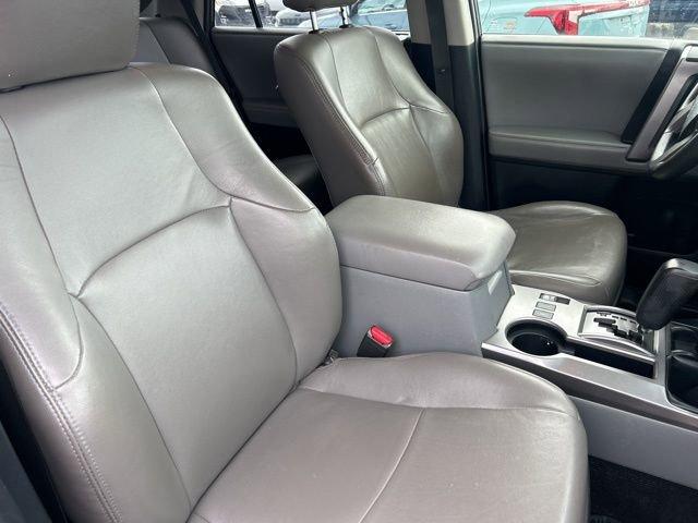 2013 Toyota 4Runner Vehicle Photo in MEDINA, OH 44256-9631