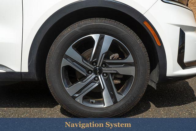 2022 Kia Sorento Plug-In Hybrid Vehicle Photo in DANBURY, CT 06810-5034