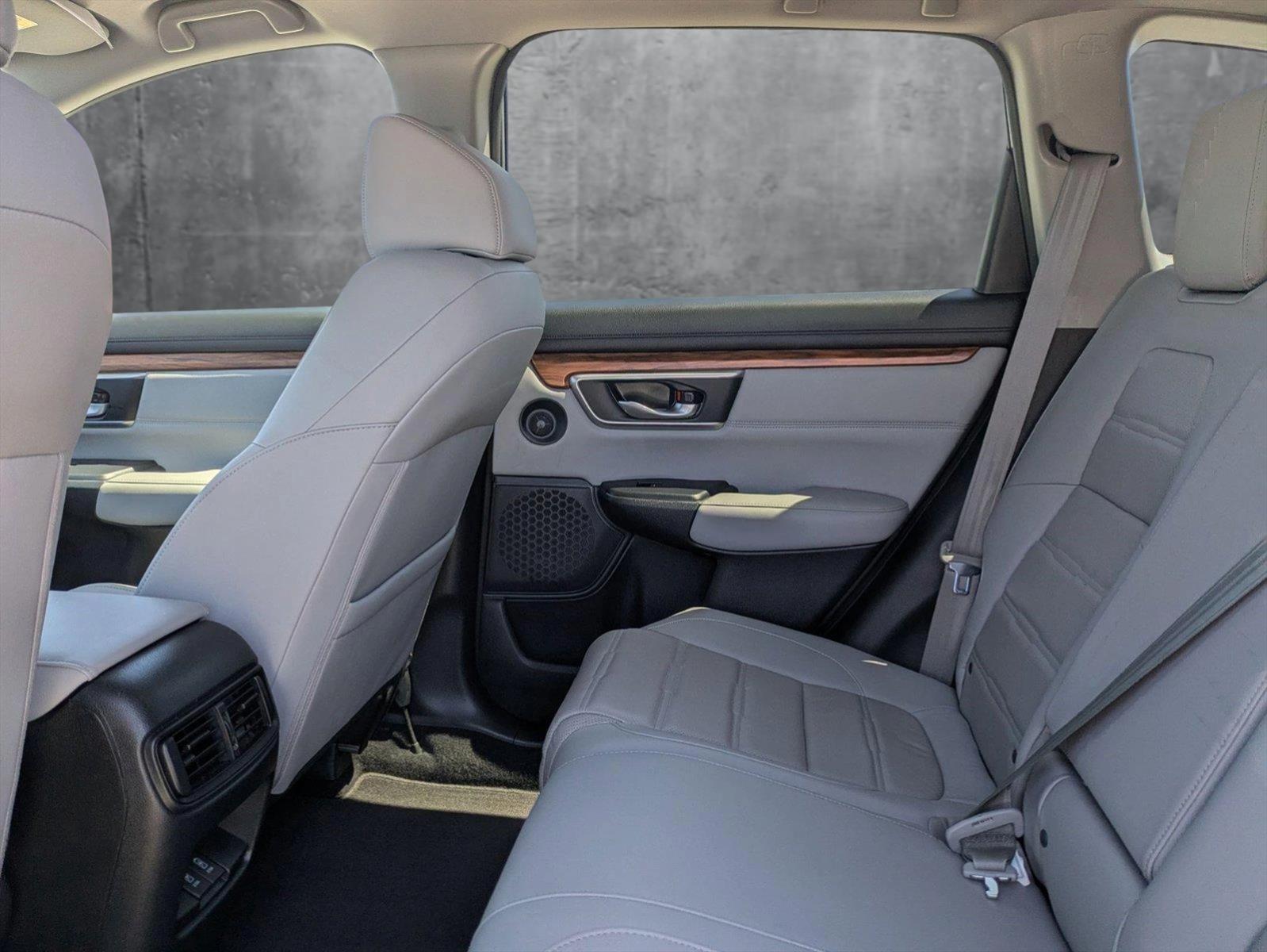 2022 Honda CR-V Vehicle Photo in Valencia, CA 91355