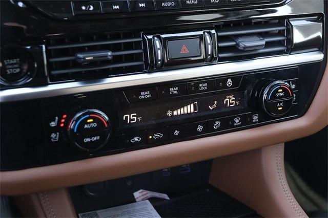 2025 Nissan Pathfinder Vehicle Photo in Hazelwood, MO 63042