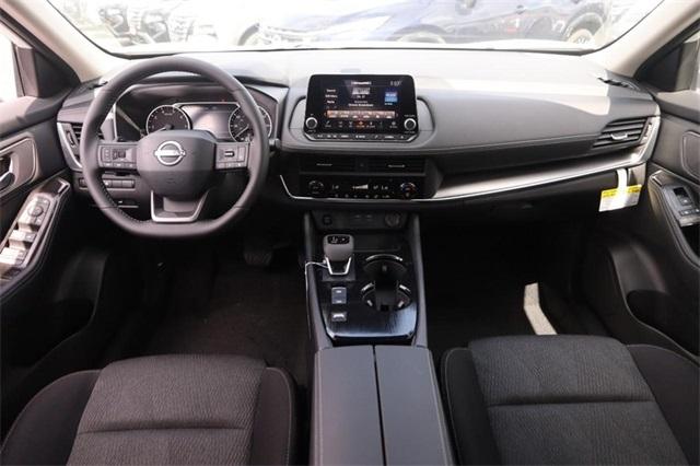 2025 Nissan Rogue Vehicle Photo in Hazelwood, MO 63042