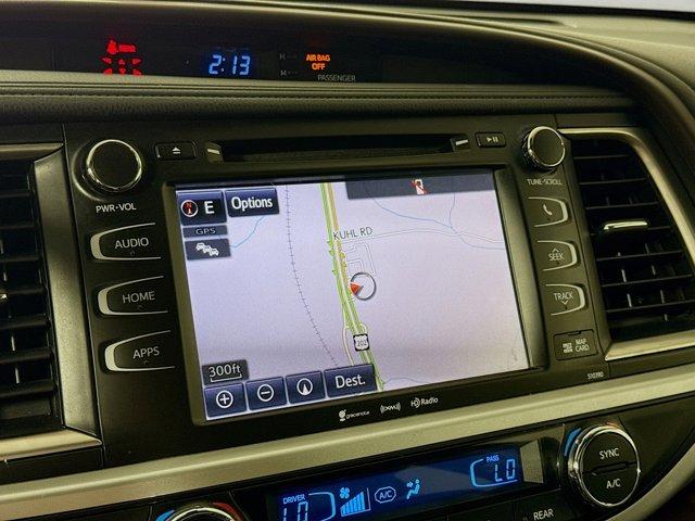 2019 Toyota Highlander Vehicle Photo in Flemington, NJ 08822